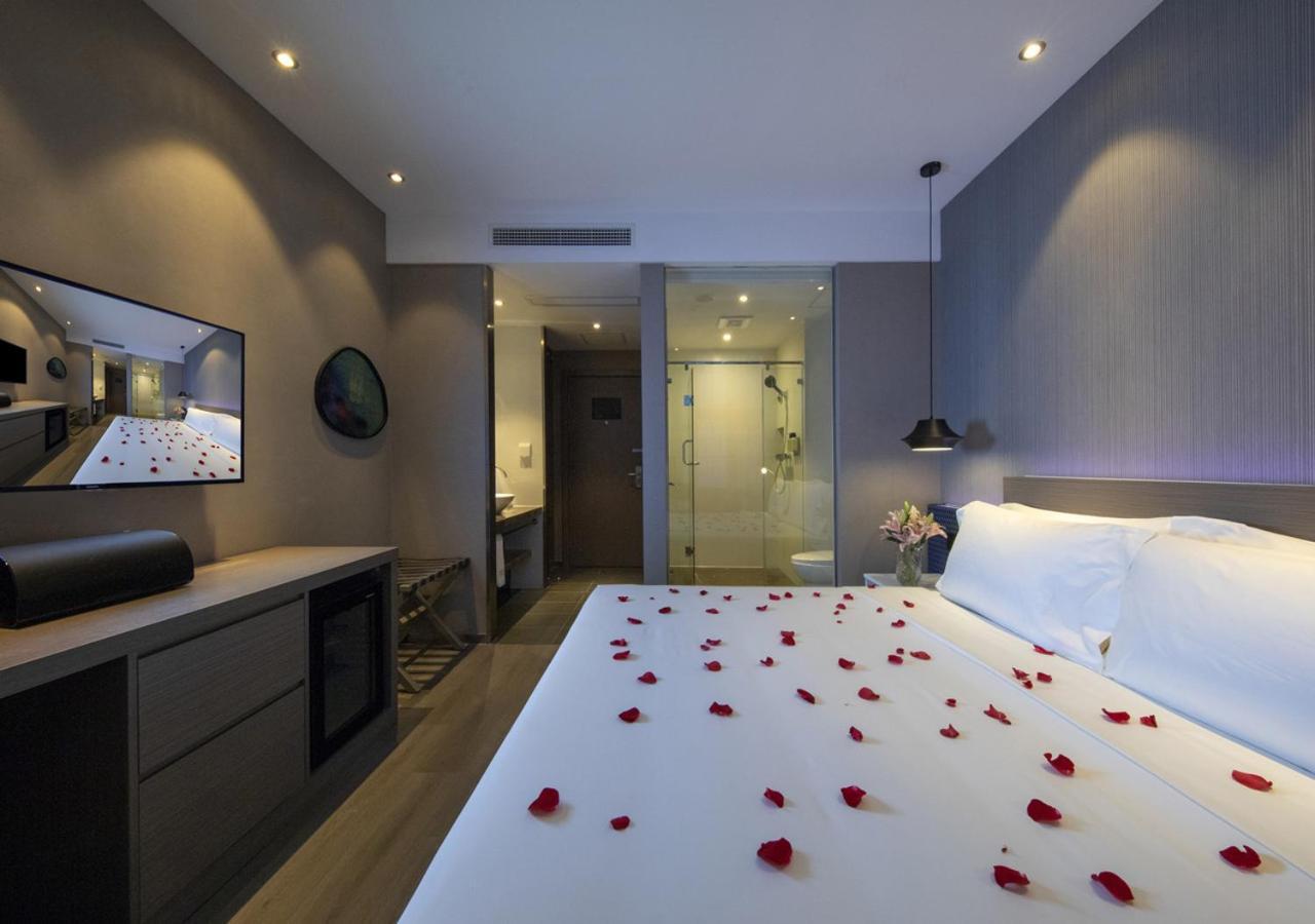 Orange Hotel Shanghai Pudong Airport Exterior photo
