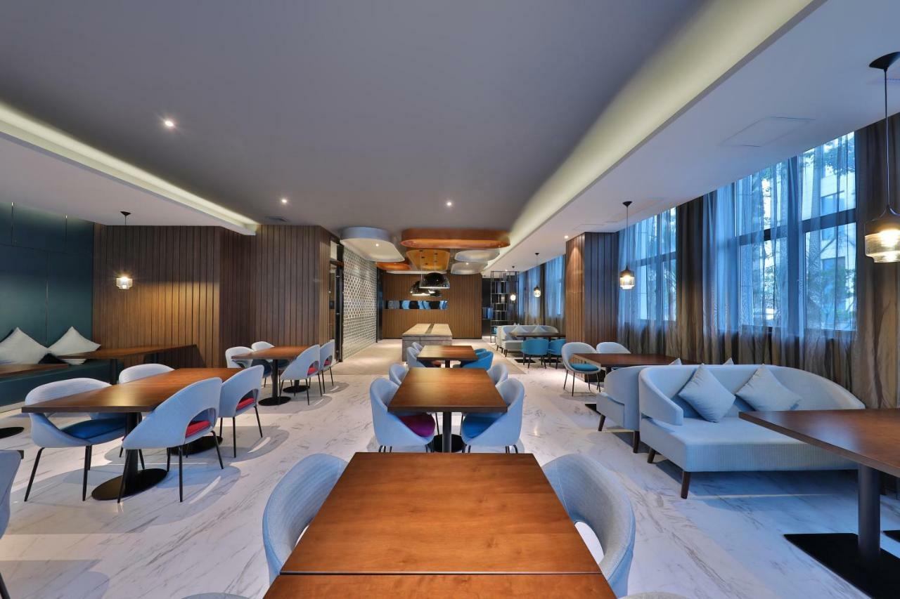 Orange Hotel Shanghai Pudong Airport Exterior photo