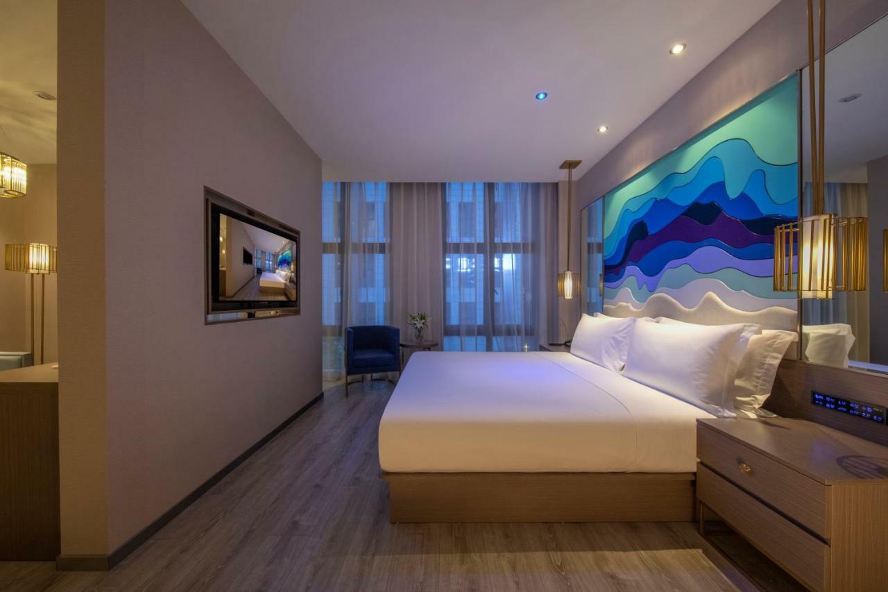 Orange Hotel Shanghai Pudong Airport Exterior photo